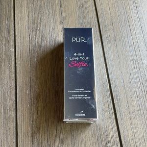 Pur Love Your Selfie foundation: LN4